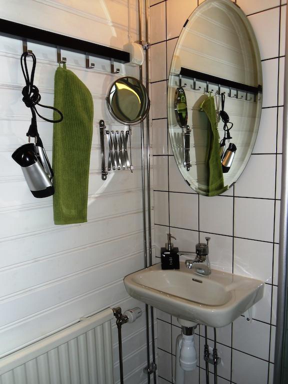 Ekeliden B&B Ulricehamn Oda fotoğraf